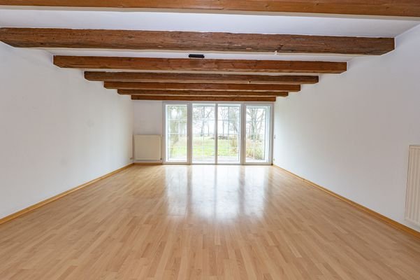 Whg. 2 Wohnzimmer 