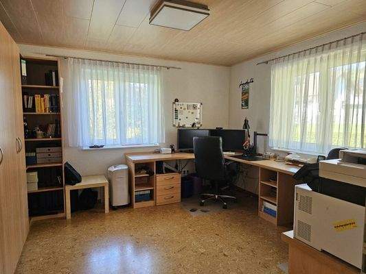Arbeitszimmer EG
