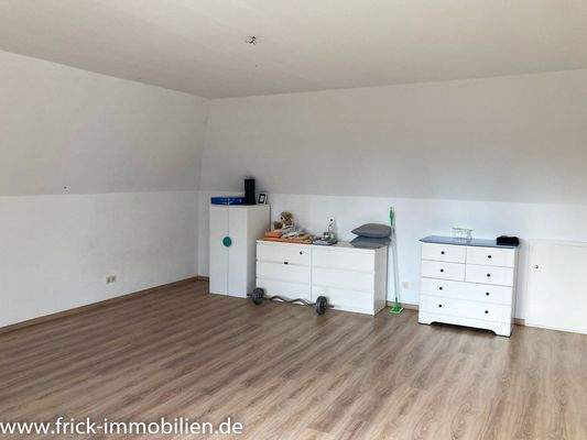 33-Kinderzimmer I.JPG