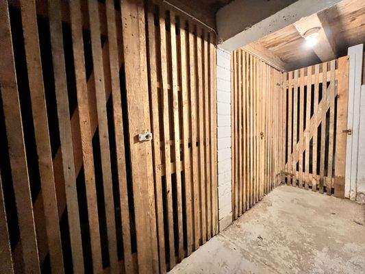 Kellerraum ist vorhanden