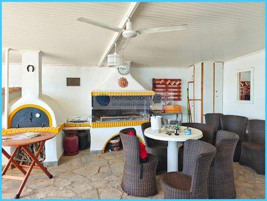 a4f22a63c2d14c8f85d3326bc632ac85-original