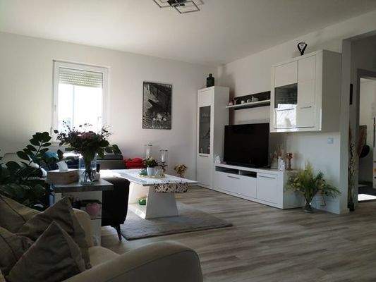 Eingangsbereich mit Terrasse