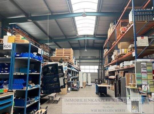 Halle mit Tageslicht