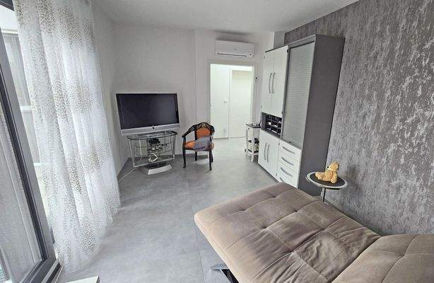 Kinder-/Arbeitszimmer 2