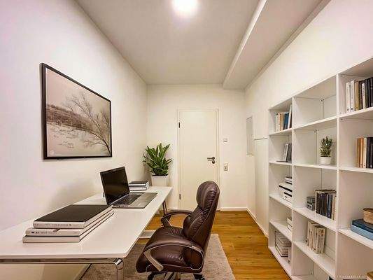 Leseecke/Ankleide Einrichtungsbeispiel