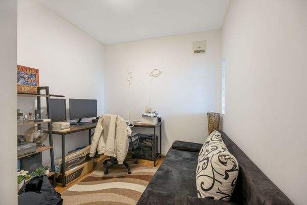 Kinderzimmer / Büro