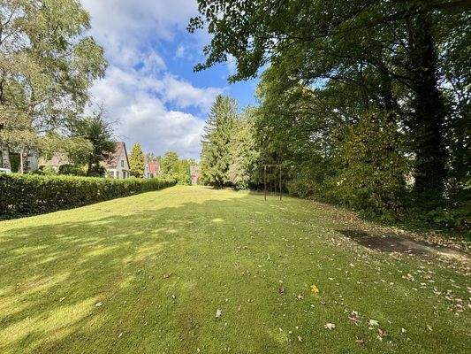 Sonniges Baugrundstück in begehrter Lage