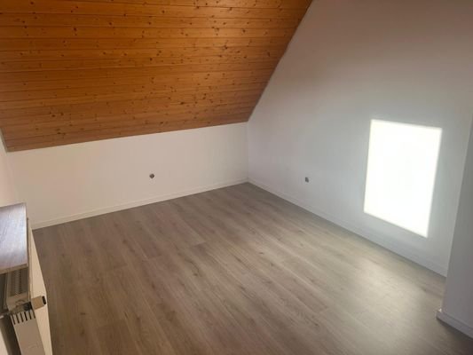 04 Schlafzimmer (DG)