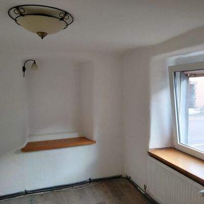 Kleines Haus kleines Zimmer.jpg