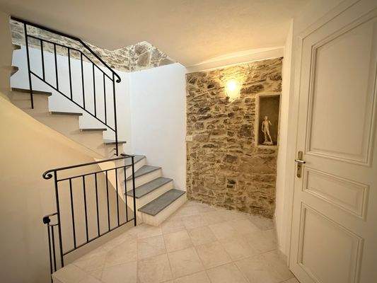 PE1005_29_TERRA ITALIA IMMOBILIEN_REAL ESTATE_PERI