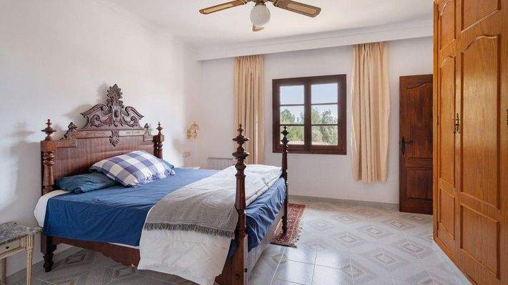 Charmante Finca mit verschiedenen Gebäuden zum Verkauf in Santanyí, Mallorca