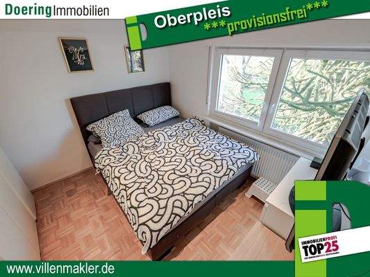 Schlafzimmer 1 OG