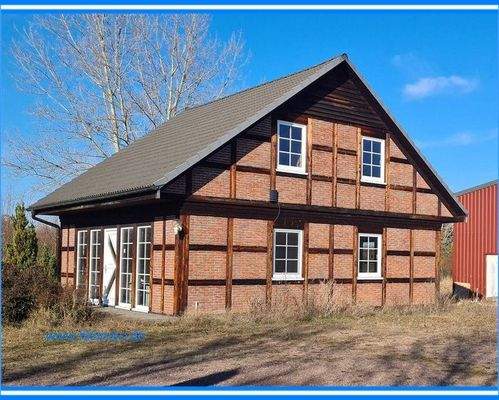 Bürohaus in Merseburg - Gewerbegebiet