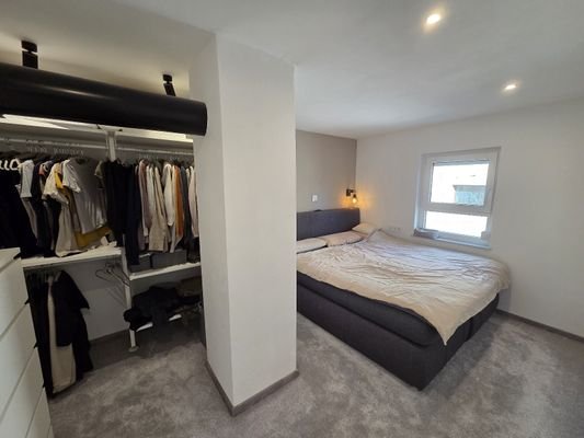 Schlafzimmer OG