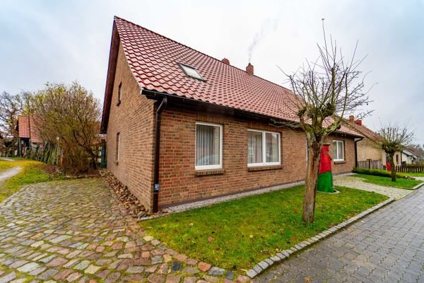 Außenansicht  + Garten-14