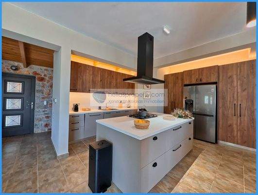 7c475dc8bf7f497a9902368fb1ef029d-original