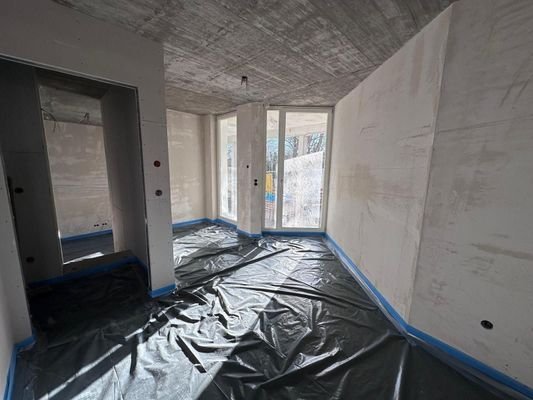 Schlafzimmer mit überdachtem Freisitz 