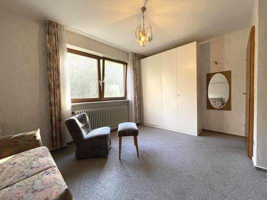 mit vorhandenen Möbeln