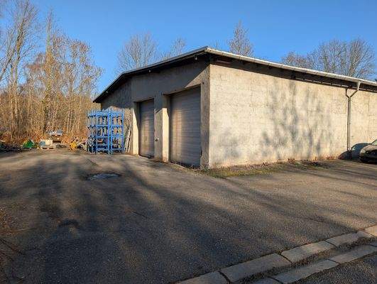 Garagengebäude.jpg