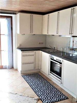 Moderne Einbauküche B2