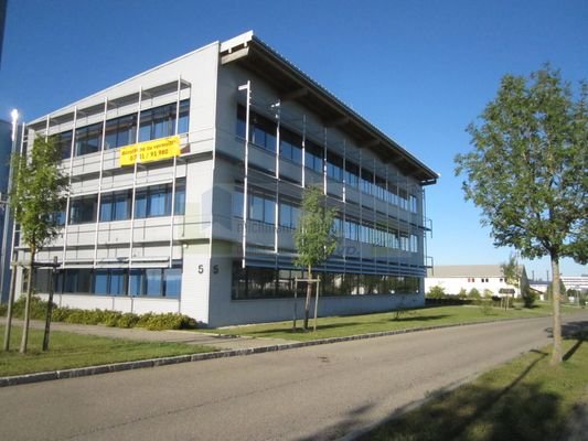 Hochwertige Ausstattung und Infrastruktur
