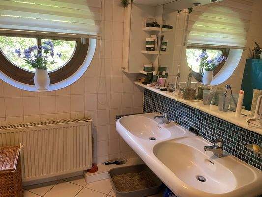 Badezimmer (5)