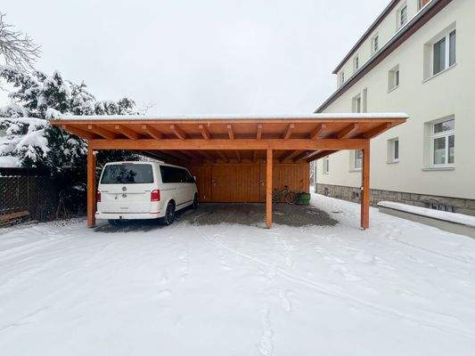Carport im Winter