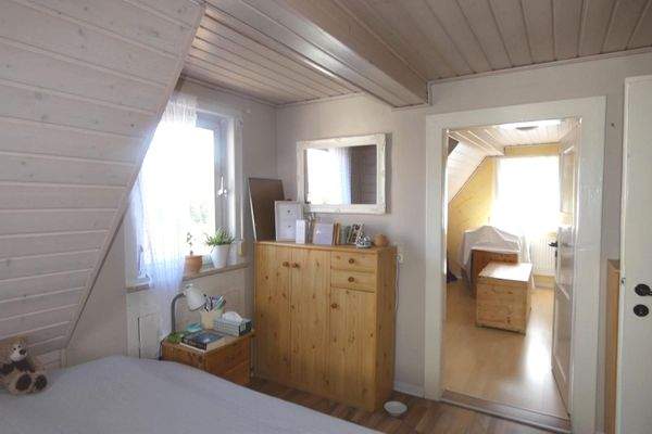 Eltern- und Ankleidezimmer