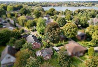 Haus &amp; Nebengebäude nahe des Fockbeker Sees