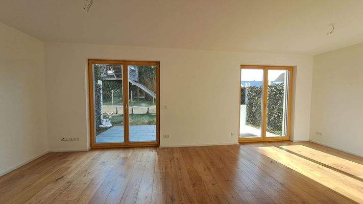 WhatsApp Image 2025-12-18 at 13.59.48 (3)