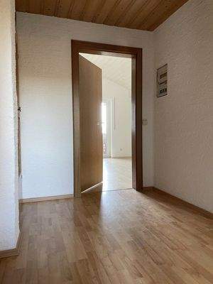 10 DG Kinderzimmer Tür.jpeg