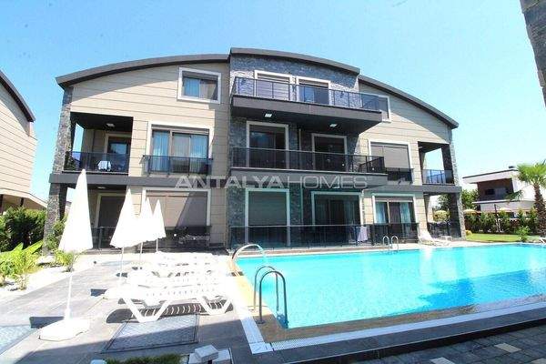 Key-Ready Flats in Complex with Pool Near the Beach in Belek