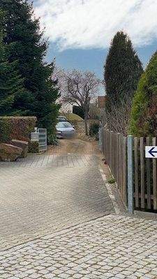 Zufahrt zum Grundstück