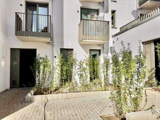 Studio WE01 im Innenhof