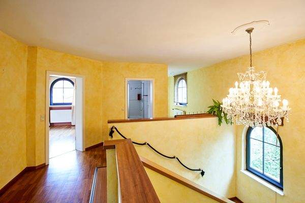 Wohnhaus 1.OG Treppe