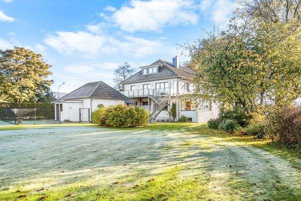 Südwestansicht vom Garten