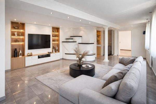 Wohnzimmer Beispiel KI