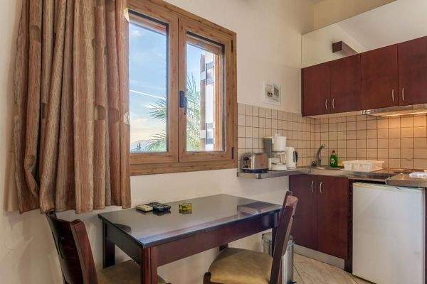 Kreta, Gavalochori: Zwei Villen und ein Studio mit einzigartigem Panoramablick auf das Meer zu verkaufen