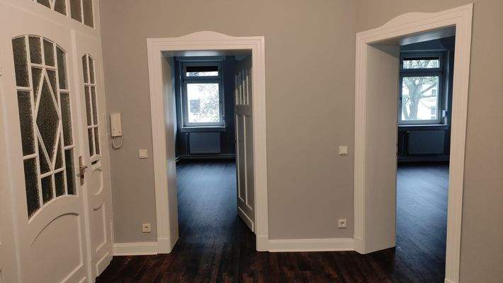 Flur Wohnung 1. Obergeschoss.jpg