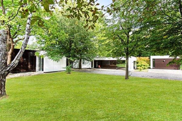 Außenansicht und Garten