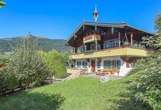 KITZIMMO-Exklusives Bauernhaus mit Freizeitwohnsitz kaufen - Immobilien Jochberg.