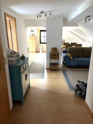 DG Blick in den Wohnraum.jpg