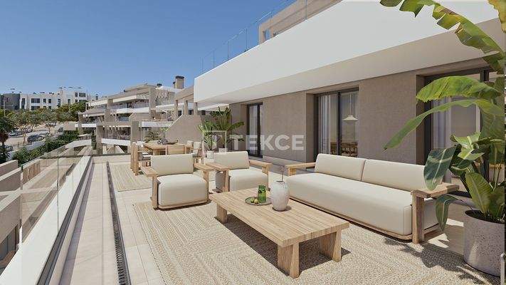 Exclusive Apartments with Communal Pool and Gym in Estepona