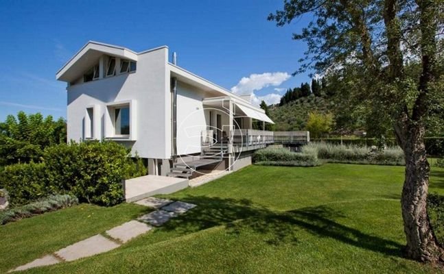 Luxuriöse Neubau Villa | Massarosa