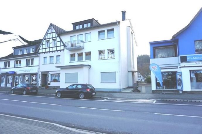 Gepflegte Wohnung in zentraler Lage in Engelskirchen m. Balkon