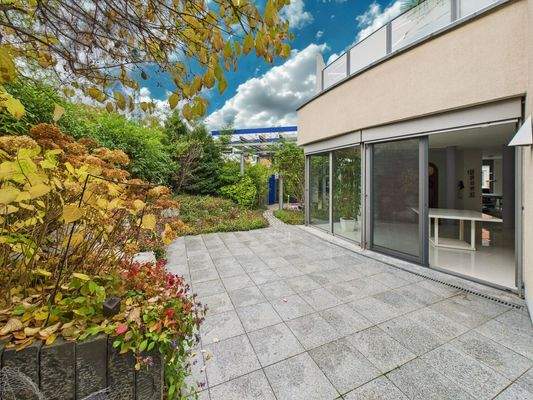 sonnenverwöhnte Terrasse 