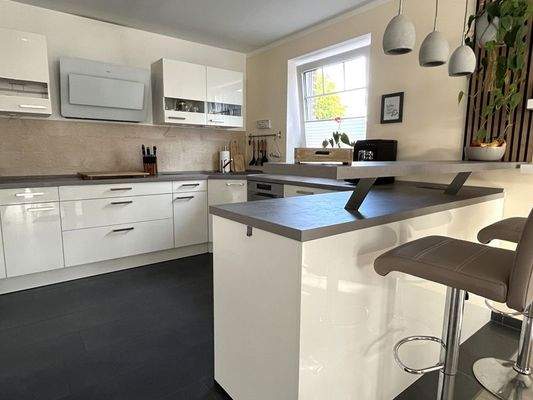 Küche mit Tresen