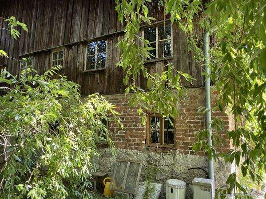 Rückseite m. Anschlüssen