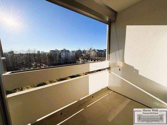 Blick auf den 1. Süd-Balkon