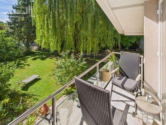 CAM03352G0-PR0080-STILL053